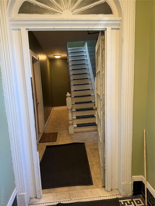 822 215th St, Bronx, NY, 10467-5813 | Card Image