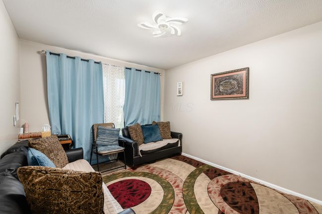 102 Parkdale Dr, House other with 4 bedrooms, 4 bathrooms and null parking in Johnstown OH | Image 9
