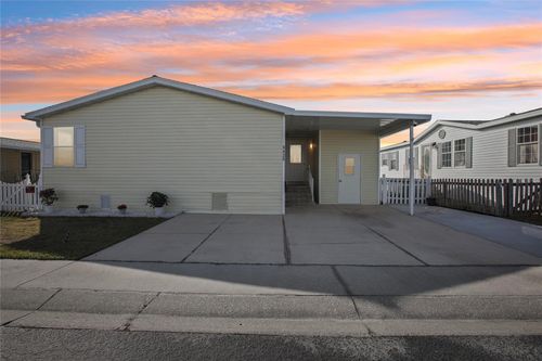 8420 Fantasia Park Way, RIVERVIEW, FL, 33578-8877 | Card Image