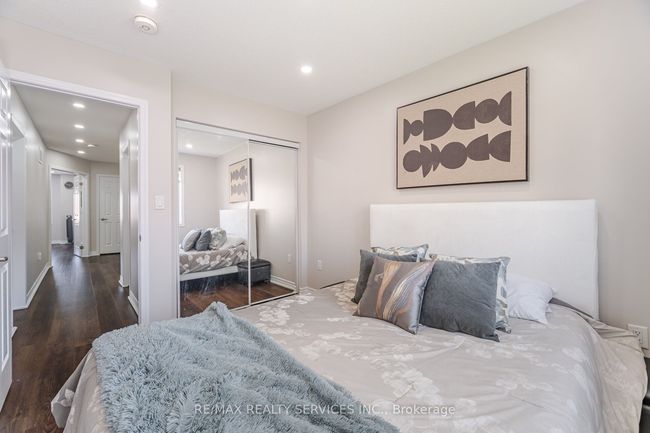 27 Phyllis Dr, House attached with 3 bedrooms, 3 bathrooms and 2 parking in Caledon ON | Image 32
