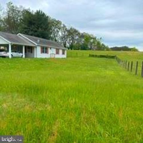 4789 Shepherdstown Pike, SHENANDOAH JUNCTION, WV, 25442-4628 | Card Image