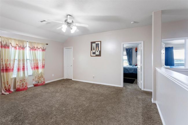6605 Fallen Breeze Ln, House other with 4 bedrooms, 3 bathrooms and 2 parking in Dickinson TX | Image 15