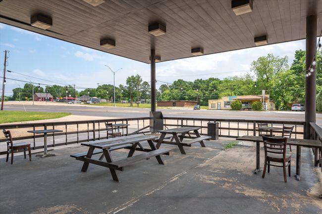 1907 W Oak St, Home with 0 bedrooms, 0 bathrooms and null parking in Palestine TX | Image 8