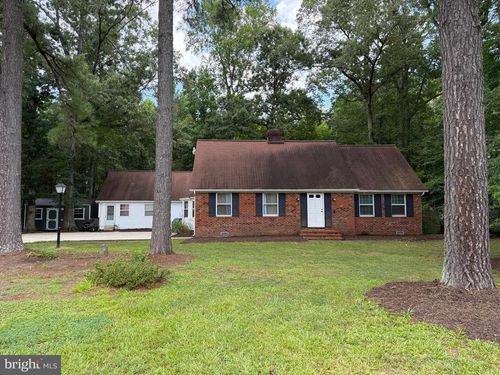 86 Venable Dr, Kilmarnock, VA, 22482-9506 | Card Image