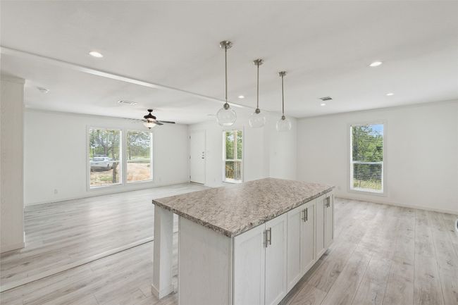 855 Roosevelt Rd, House other with 4 bedrooms, 2 bathrooms and null parking in Luling TX | Image 21