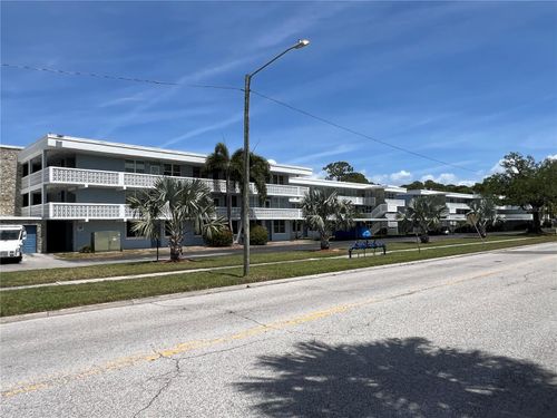 apt-235-4715 Bay St Ne, ST PETERSBURG, FL, 33703-4025 | Card Image