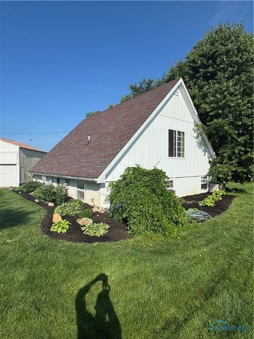 401 N Summit St, Edon, OH, 43518-9692 | Card Image