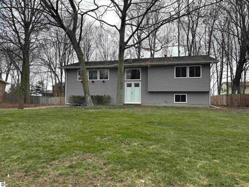 1840 Beech Ave, Mt. Pleasant, MI, 48858-1280 | Card Image