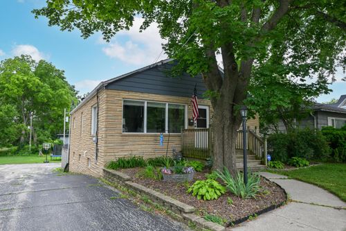 246 North Ave, Hartland, WI, 53029-1721 | Card Image