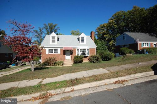 10006 Hunter St, FAIRFAX, VA, 22031-3531 | Card Image