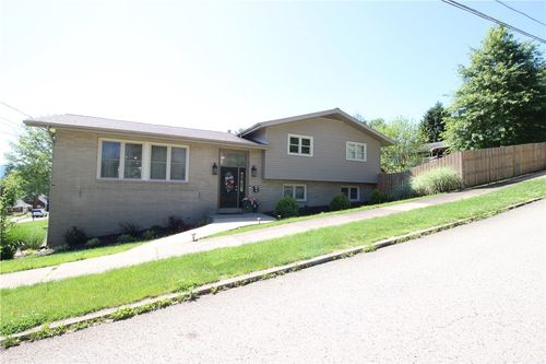 100 Nassau St, Uniontown, PA, 15401-2843 | Card Image