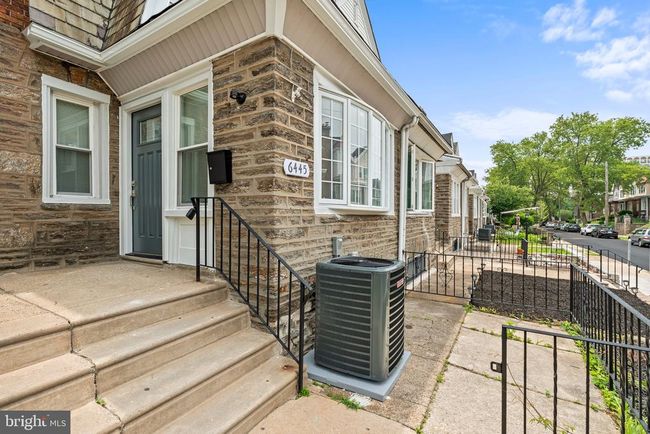 6445 N Sydenham St, Townhouse with 3 bedrooms, 2 bathrooms and null parking in PHILADELPHIA PA | Image 36