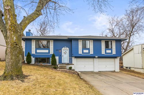 2303 Coventry Dr, Bellevue, NE, 68123-2031 | Card Image