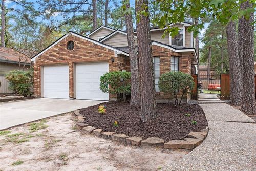 10 W Cobble Hill Circle, The Woodlands, TX, 77381 | Card Image