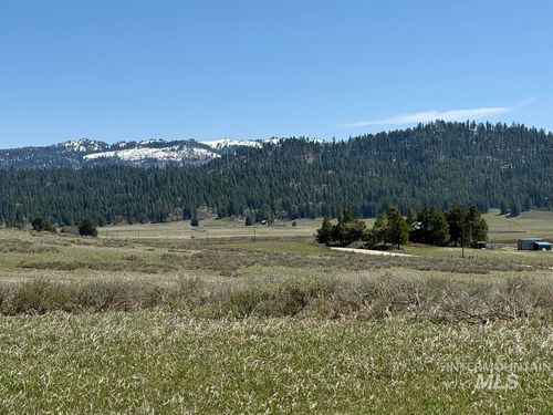 L3 B1 Lantern Way, Cascade, ID, 83611 | Card Image