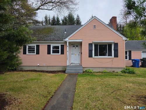 67 Wayne Rd, Groton, CT, 06340-4118 | Card Image