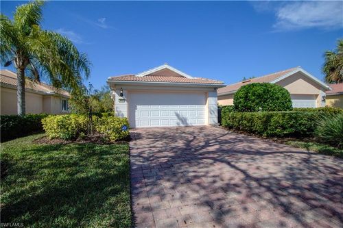 8685 Erice Ct, NAPLES, FL, 34114-2715 | Card Image