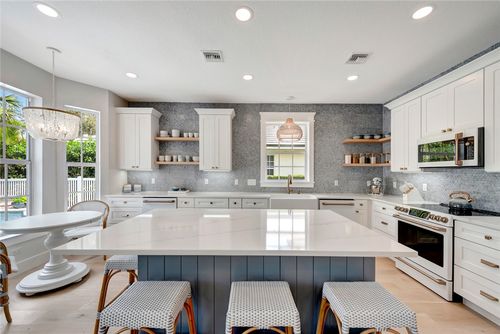 1142 Governors Way, Vero Beach, FL, 32963-3652 | Card Image
