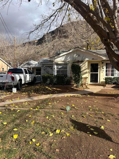 143 S 100 E, Hurricane, UT, 84737-1910 | Card Image