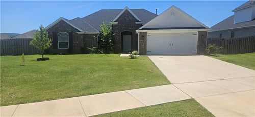302 S Emerald Woods Run, Farmington, AR, 72730-7099 | Card Image