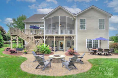 6326 Jepson Ct, Charlotte, NC, 28214-8504 | Card Image