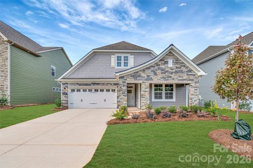 7120 Helmans Dr, Huntersville, NC, 28078-0244 | Card Image