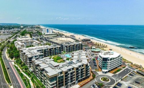 216-15 Morris Ave, Long Branch, NJ, 07740-3803 | Card Image