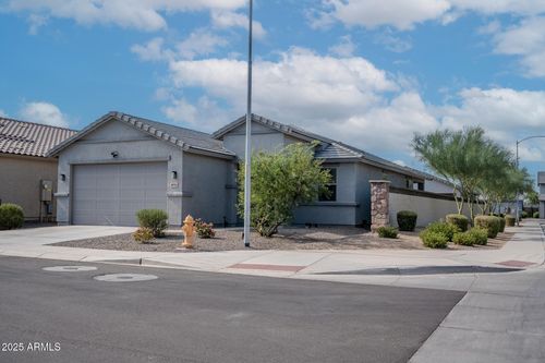 10516 W Encinas Ln, Tolleson, AZ, 85353-5414 | Card Image