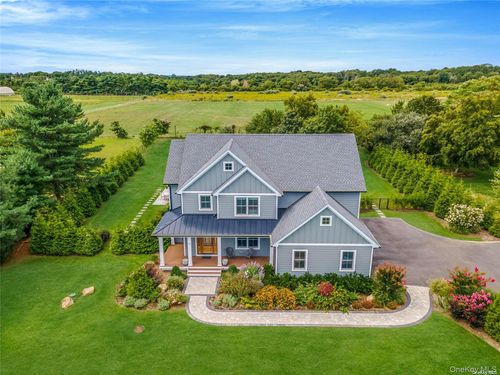 73 Pier Ave, Riverhead, NY, 11901-5408 | Card Image