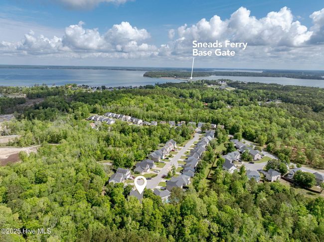 127 Katrina St, House other with 4 bedrooms, 3 bathrooms and 2 parking in Sneads Ferry NC | Image 44
