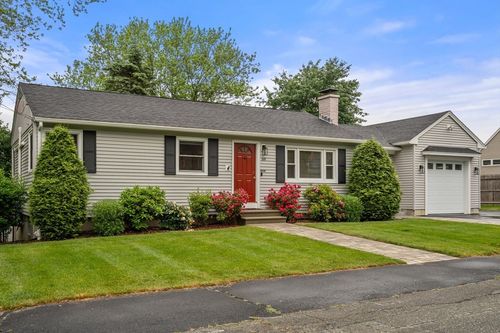 69 Summit Ave, Marlborough, MA, 01752-1428 | Card Image