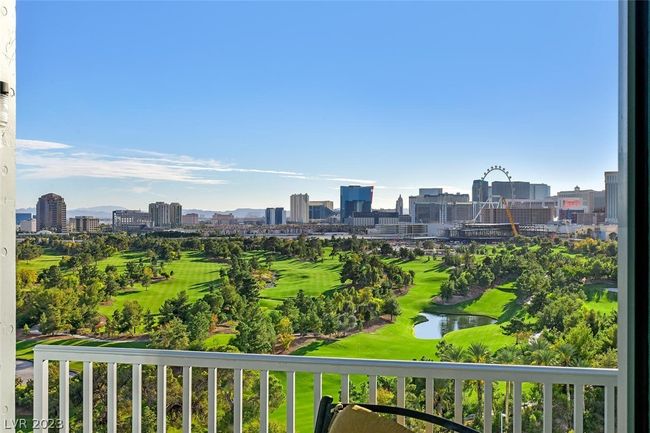 1201 - 360 E Desert Inn Rd, Condo with 2 bedrooms, 3 bathrooms and null parking in Las Vegas NV | Image 28