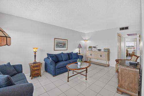 4022 Lincoln B, Boca Raton, FL, 33434-4615 | Card Image