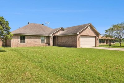 481 Reynolds, House other with 3 bedrooms, 2 bathrooms and null parking in Vidor TX | Image 3