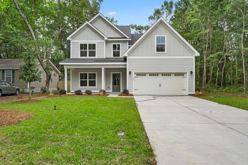 696 Eagle St, Mount Pleasant, SC, 29464-6660 | Card Image