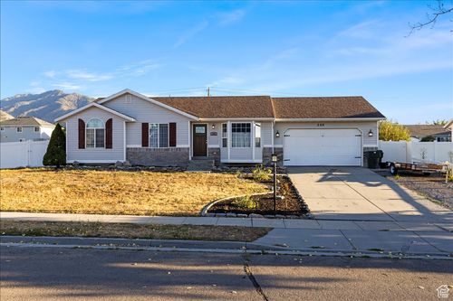 588 E 1030 N, Tooele, UT, 84074-9182 | Card Image