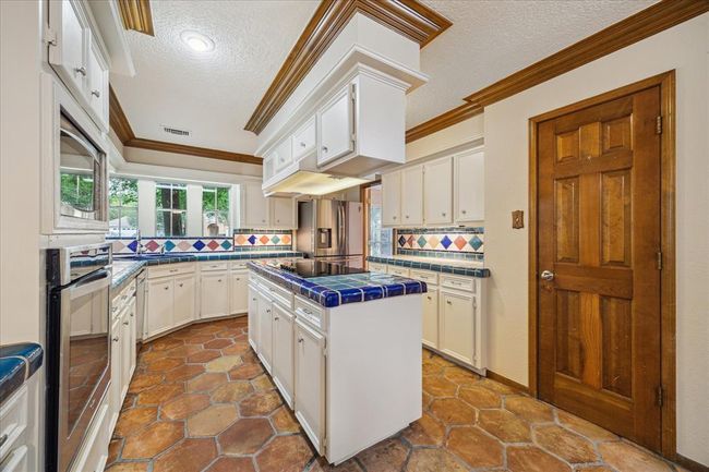 5718 Glenmere Ln, House other with 5 bedrooms, 4 bathrooms and 3 parking in Spring TX | Image 11
