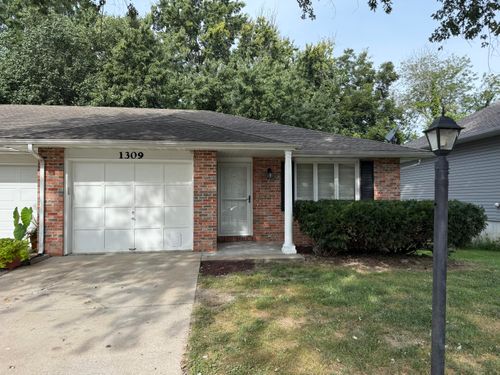 1309 W Lexington Cir, COLUMBIA, MO, 65203 | Card Image