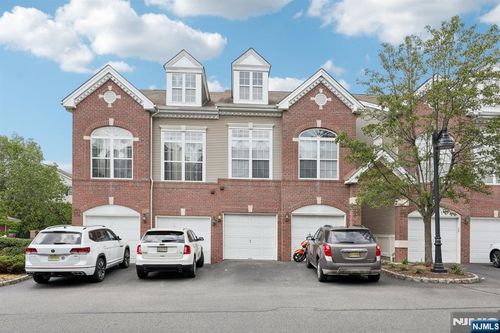 m135-236 Riverwalk Way, Clifton, NJ, 07014-1735 | Card Image