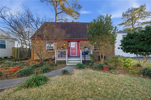 504 High Point Ave, Virginia Beach, VA, 23451-4702 | Card Image