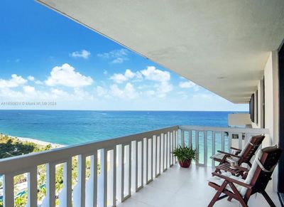 20C - 9801 Collins Ave, Condo with 2 bedrooms, 2 bathrooms and null parking in Bal Harbour FL | Image 1