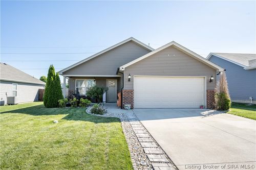8610 Oak Valley Drive, Charlestown, IN, 47111 | Card Image
