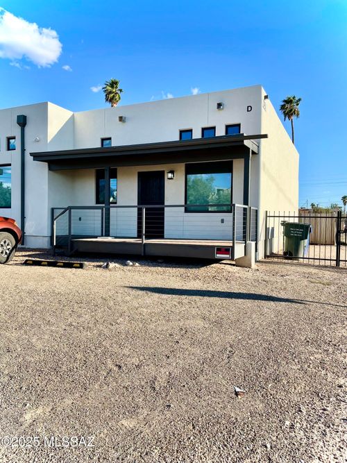 d-3250 N Stone Ave, Tucson, AZ, 85705-3525 | Card Image