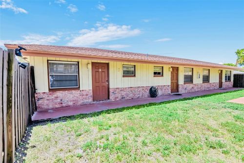 151 Sw 15th St, Pompano Beach, FL, 33060-8686 | Card Image