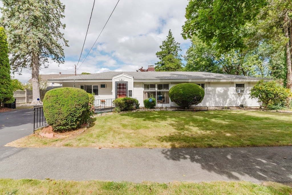 Trask Rd, Peabody, MA 01960