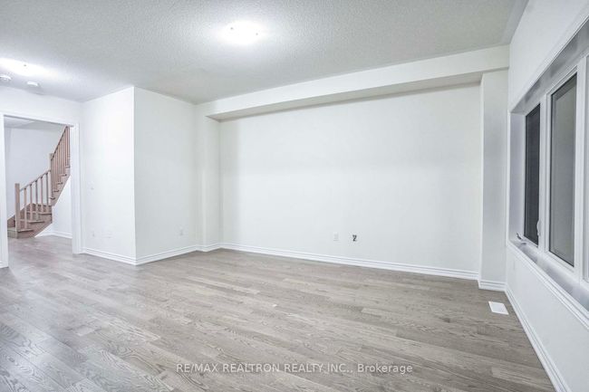 1502 Harker St, House other with 4 bedrooms, 3 bathrooms and 1 parking in Innisfil ON | Image 8