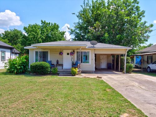 626 E South St, Whitesboro, TX, 76273-2309 | Card Image