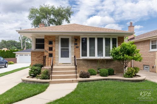 3416 W 115th Place, Chicago, IL, 60655 | Card Image