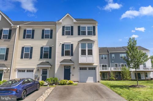28 Boot Ln, GILBERTSVILLE, PA, 19525-4400 | Card Image