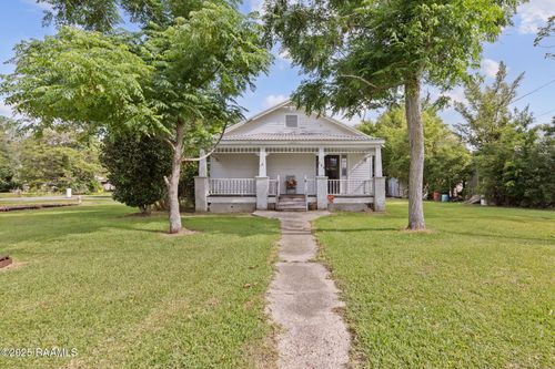 242 Sanaren St, Jeanerette, LA, 70544-8381 | Card Image